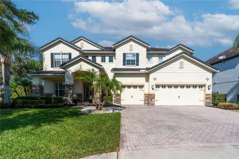 1910 LAKE ROBERTS LANDING DR