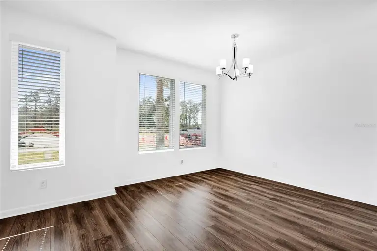 6403 CYRILS DR — photo 2