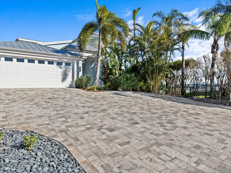 1201 BAY DR — photo 5