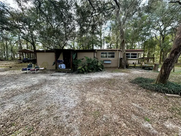 232 SW LENVIL LN — photo 2
