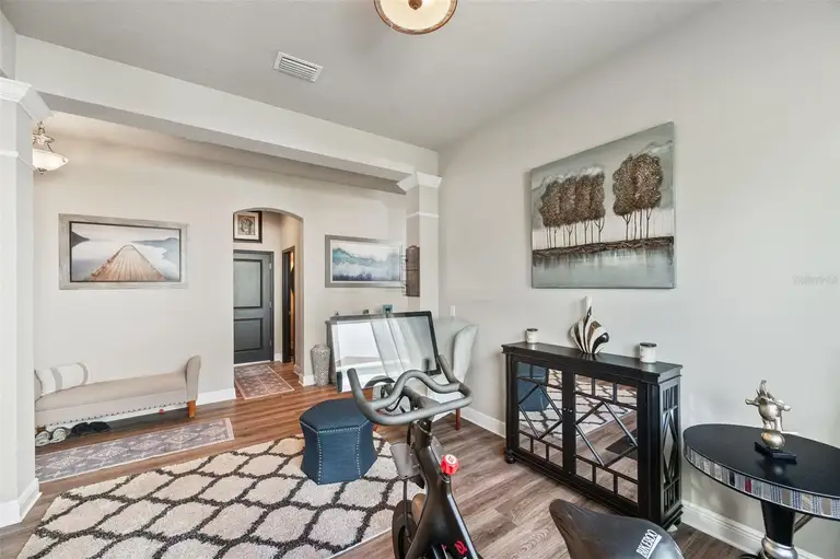 2575 CLAYMORE ST — photo 5