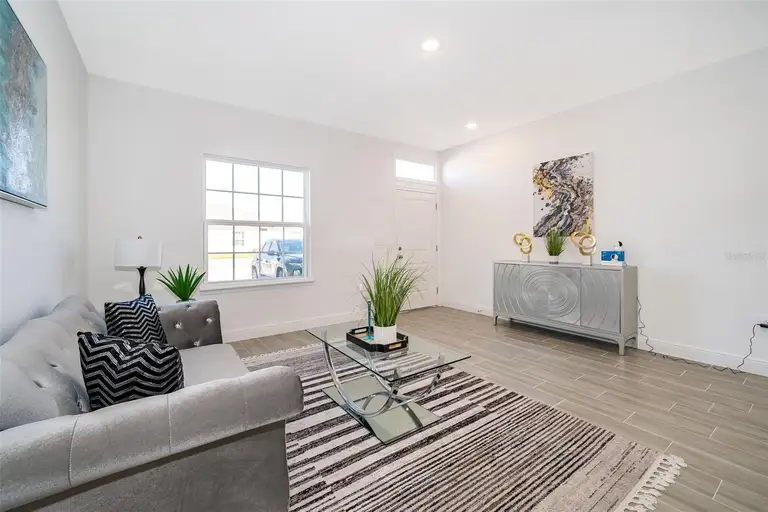 1732 PACIFIC RD — photo 5