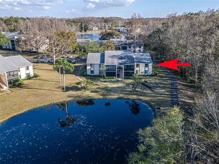 1424 PINE GLEN LN #B2 — photo 3