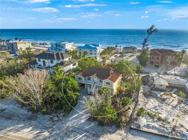 6537 GULF OF MEXICO DR — photo 5