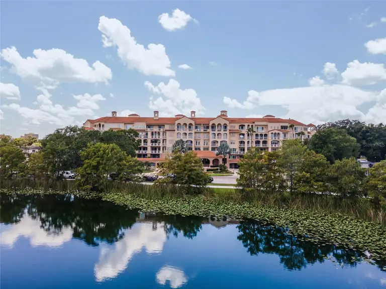 1110 W IVANHOE BLVD #5