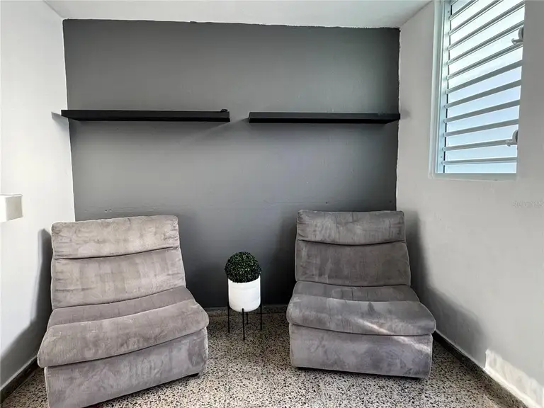 530 B/Q 196 -22 Apt 3 VILLA CAROLINA — photo 3