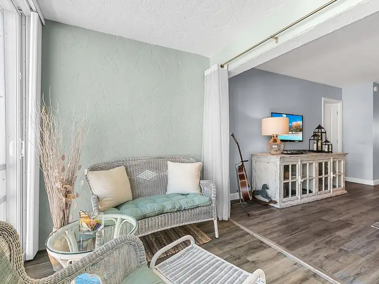 995 LAGUNA DRIVE #303 — photo 4