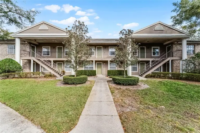 109 RESERVE CIR #209