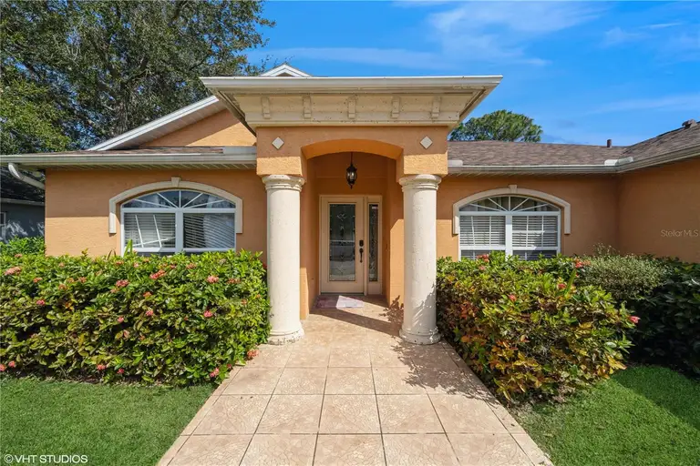 1781 SW BAYSHORE BLVD — photo 3