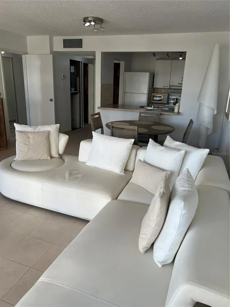 5859 Ave. Isla Verde CORAL BEACH #112 — photo 5