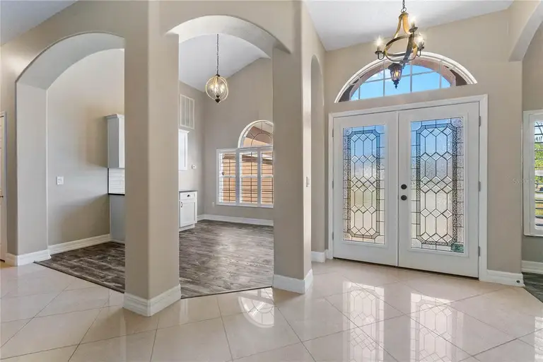 4 S LAKEWALK DR — photo 4