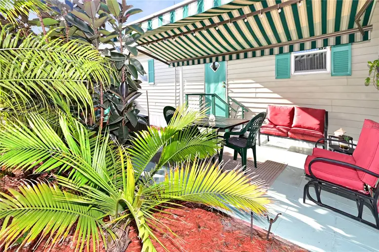 5481 ISABELLE AVE — photo 4