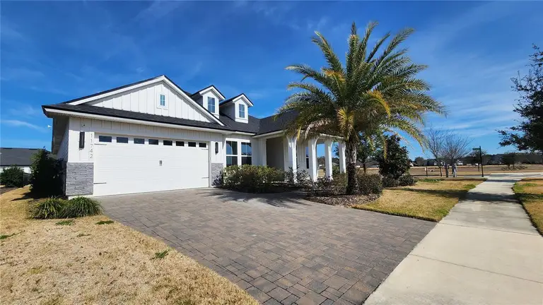 11742 SW 34TH RD