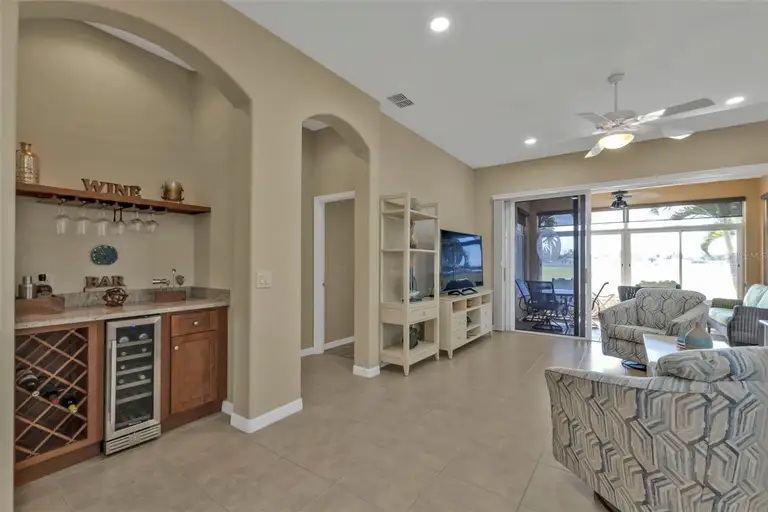 24036 BUCKINGHAM WAY — photo 5