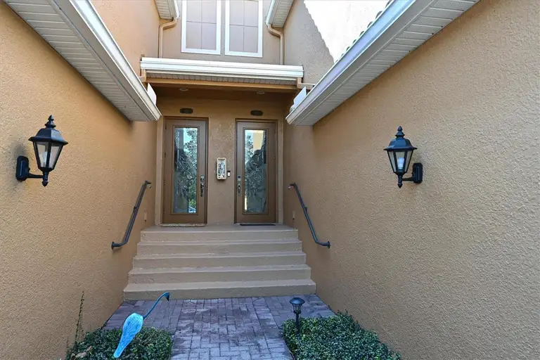 322 WINDING BROOK LN #103 — photo 3