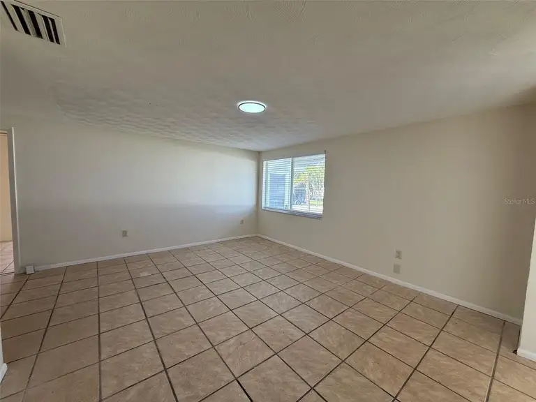 5405 RIVERSIDE DR — photo 4
