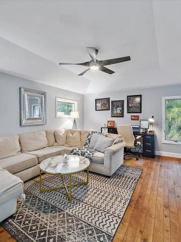 4588 BAYCEDAR LN — photo 5