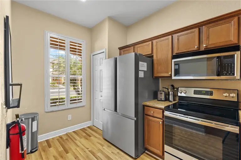 3254 CALABRIA AVE #3254 — photo 4