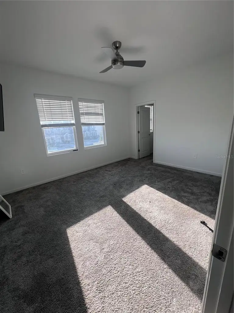 2653 RUNNERS CIR — photo 4