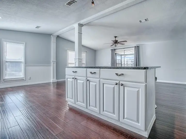 518 SAINT ANDREWS BLVD — photo 5
