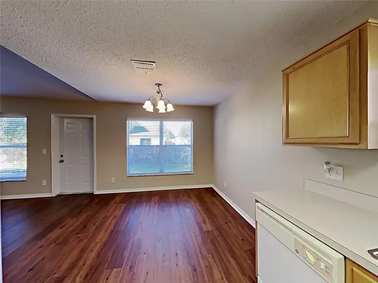 1745 PILCHARD DR — photo 2