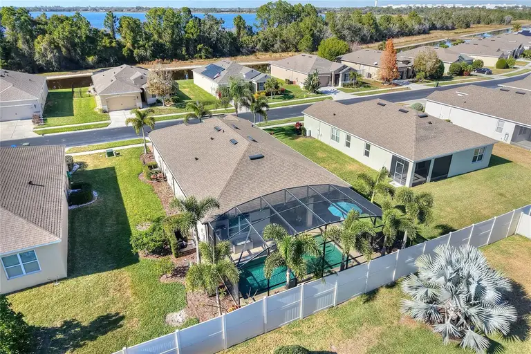 5828 MARSH LANDING DR — photo 5