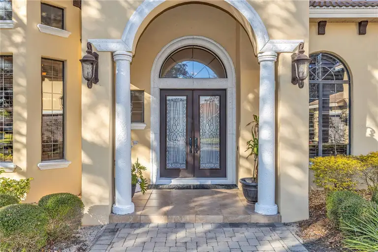 25514 HIGH HAMPTON CIR — photo 3