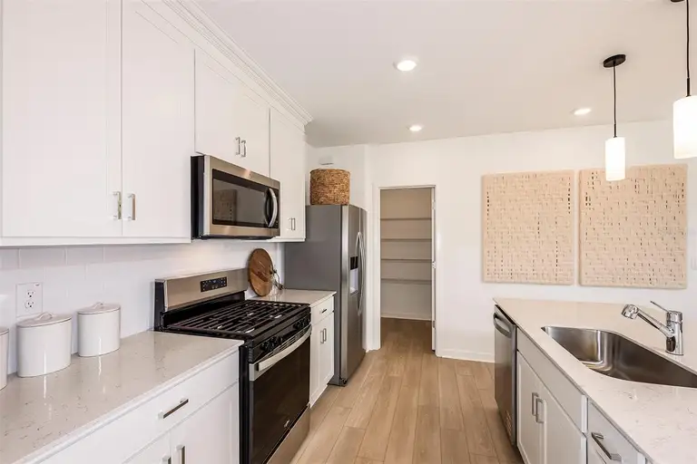 6290 GOLDEN BEACH DR — photo 3