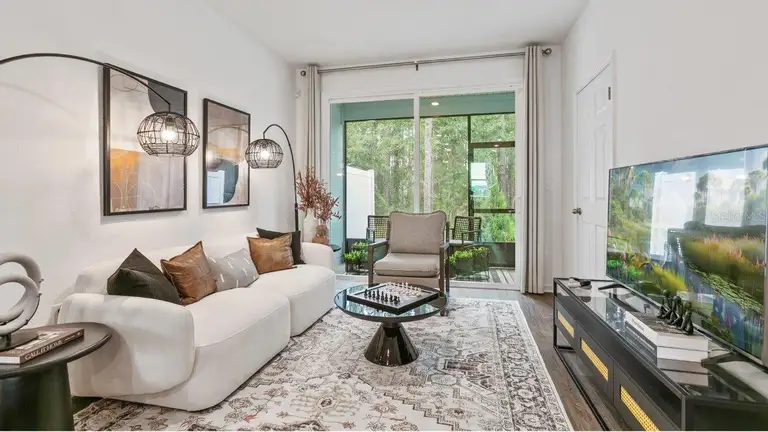 34 MONTELLANO RD