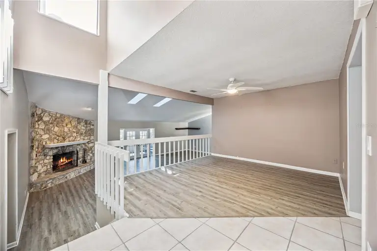 342 COBLE DR — photo 4