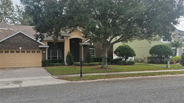 317 E BLUE WATER EDGE DR — photo 3