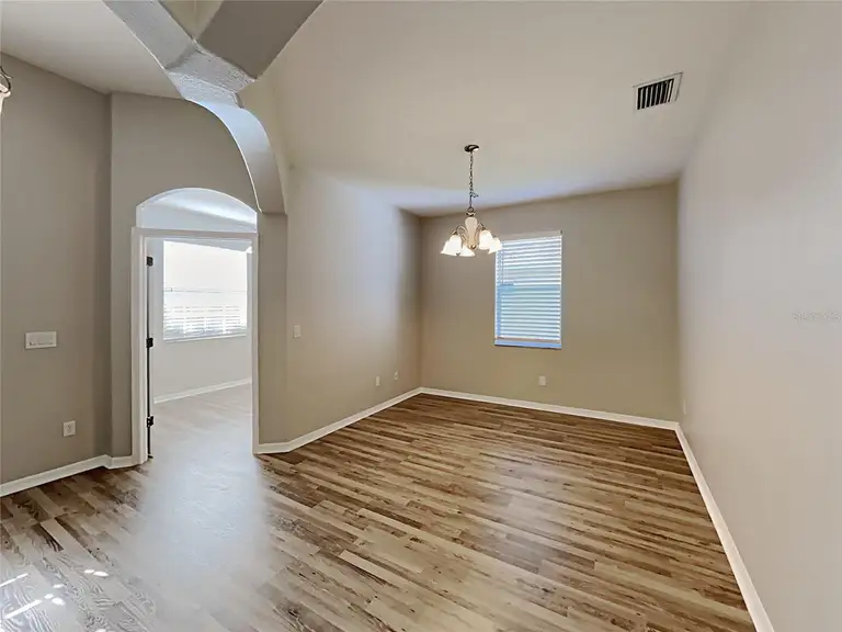 4020 LANGDRUM DR — photo 3