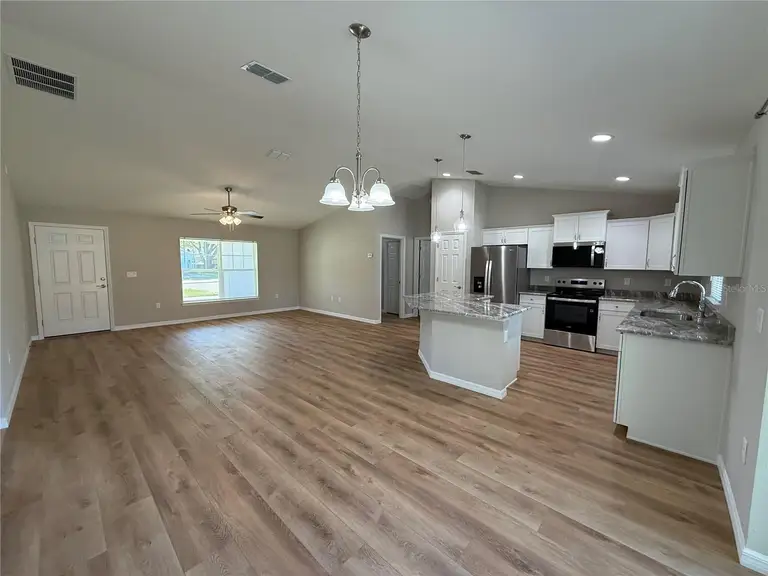 10426 SW 133RD AVE — photo 3