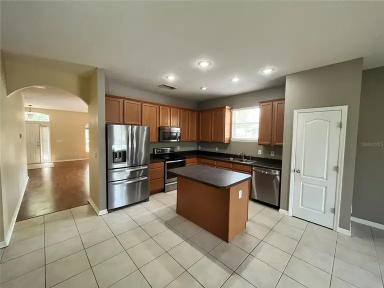 919 MAGNOLIA BLOSSOM CT — photo 2