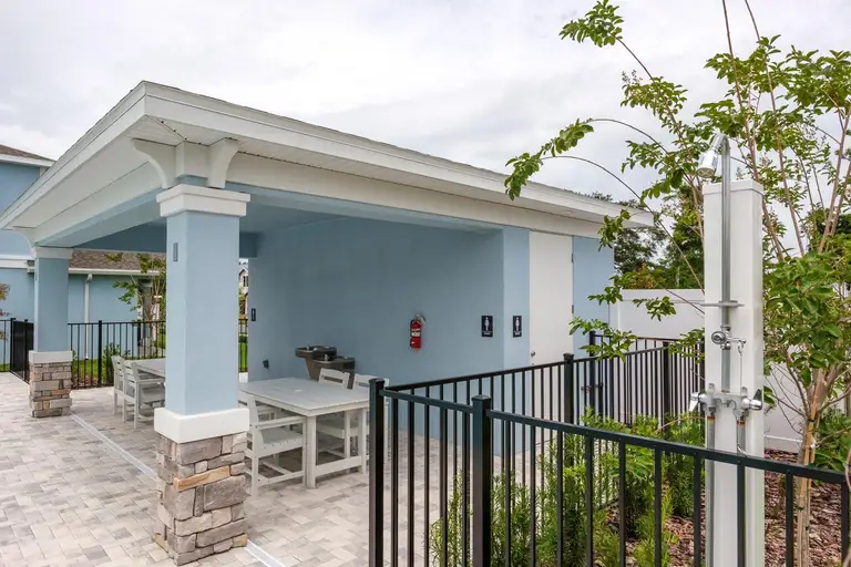 2496 MARIO WAY — photo 5