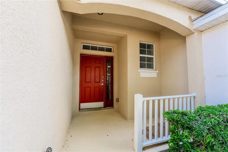 9609 CARLSDALE DR — photo 4