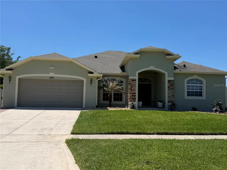 1841 SANDERLING DR