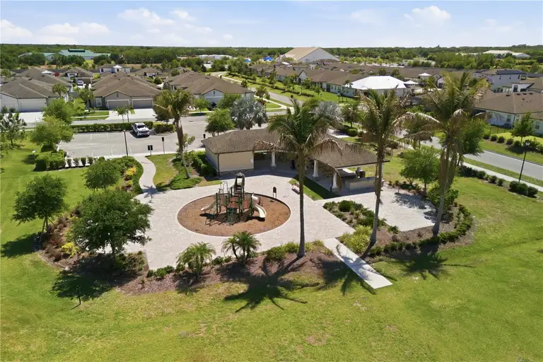 3557 SECLUDED CT — photo 3