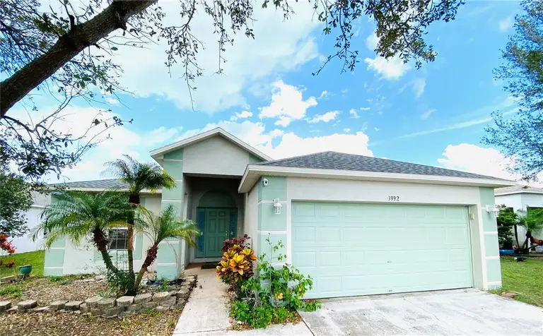 3992 WARBLER DR — photo 3