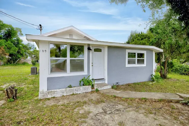 109 S ANOKA AVE — photo 2