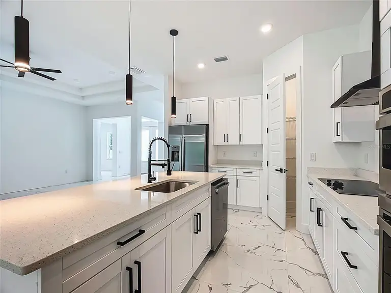 2105 DORMAN ROCK PL — photo 2