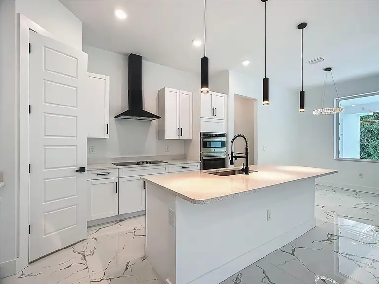 2105 DORMAN ROCK PL — photo 5