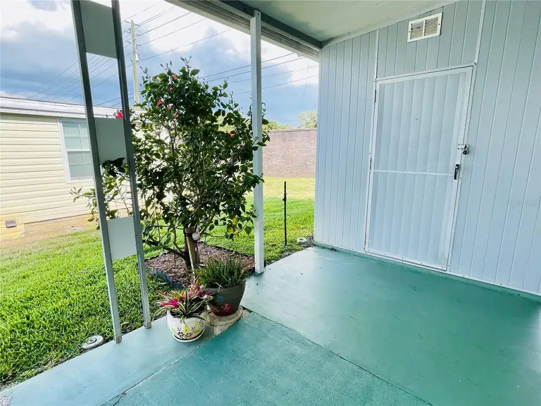 95 RED OAK DR — photo 3