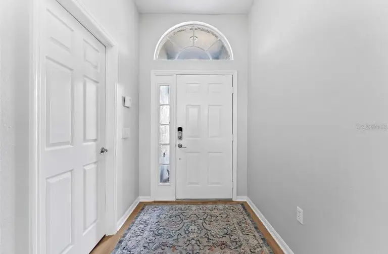 12910 VICKSBURG DR — photo 4