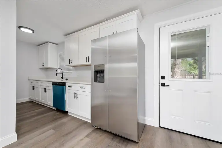 603 CONRAD DR — photo 4