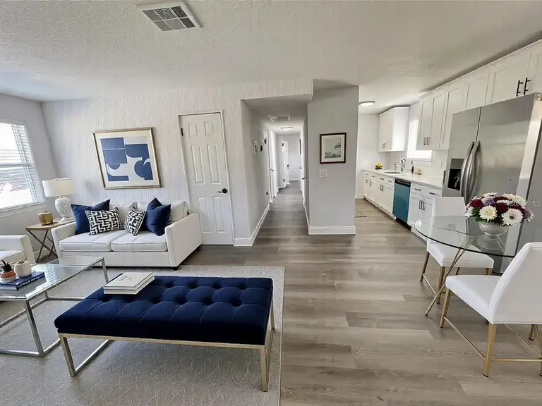 603 CONRAD DR — photo 5