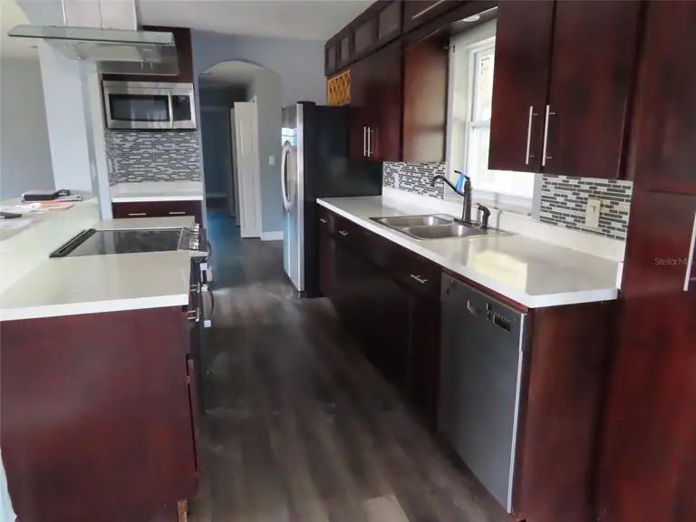 5702 JACARANDA AVE — photo 5