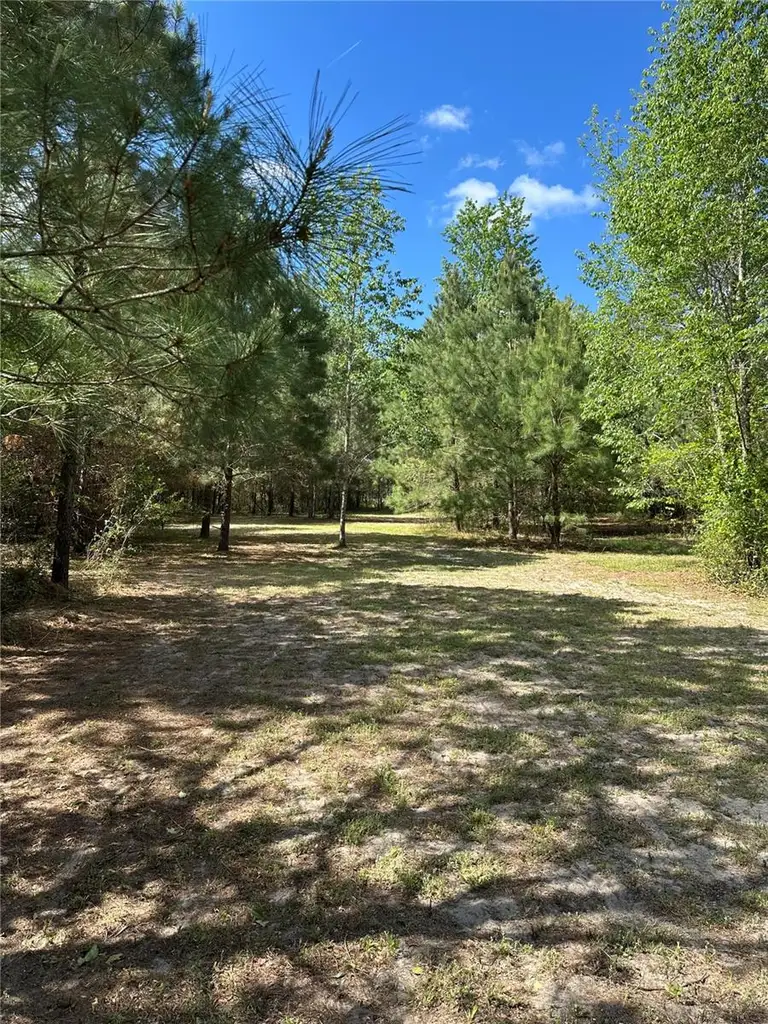 1449 SE OCTOBER RD