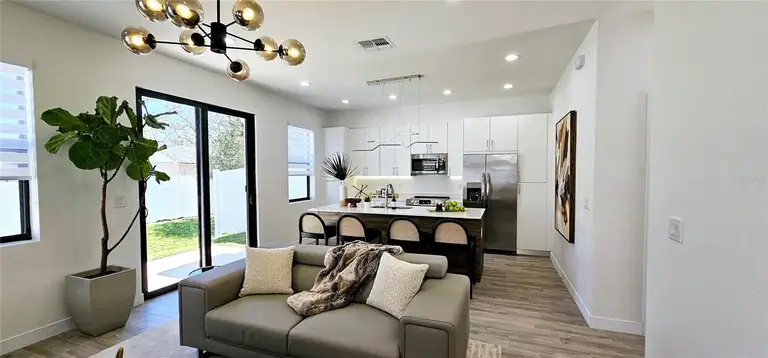 7593 GESUALDO CT — photo 2