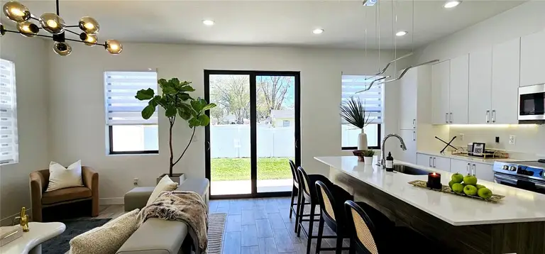 7593 GESUALDO CT — photo 4